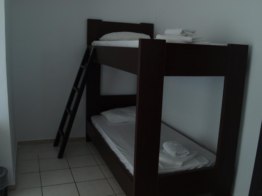 Carina 2*